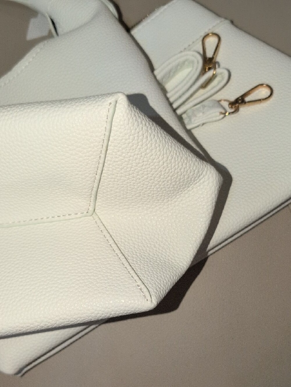 White Vegan "The Sack Bag" with Detachable Strap - NWT - Picture 9 of 16
